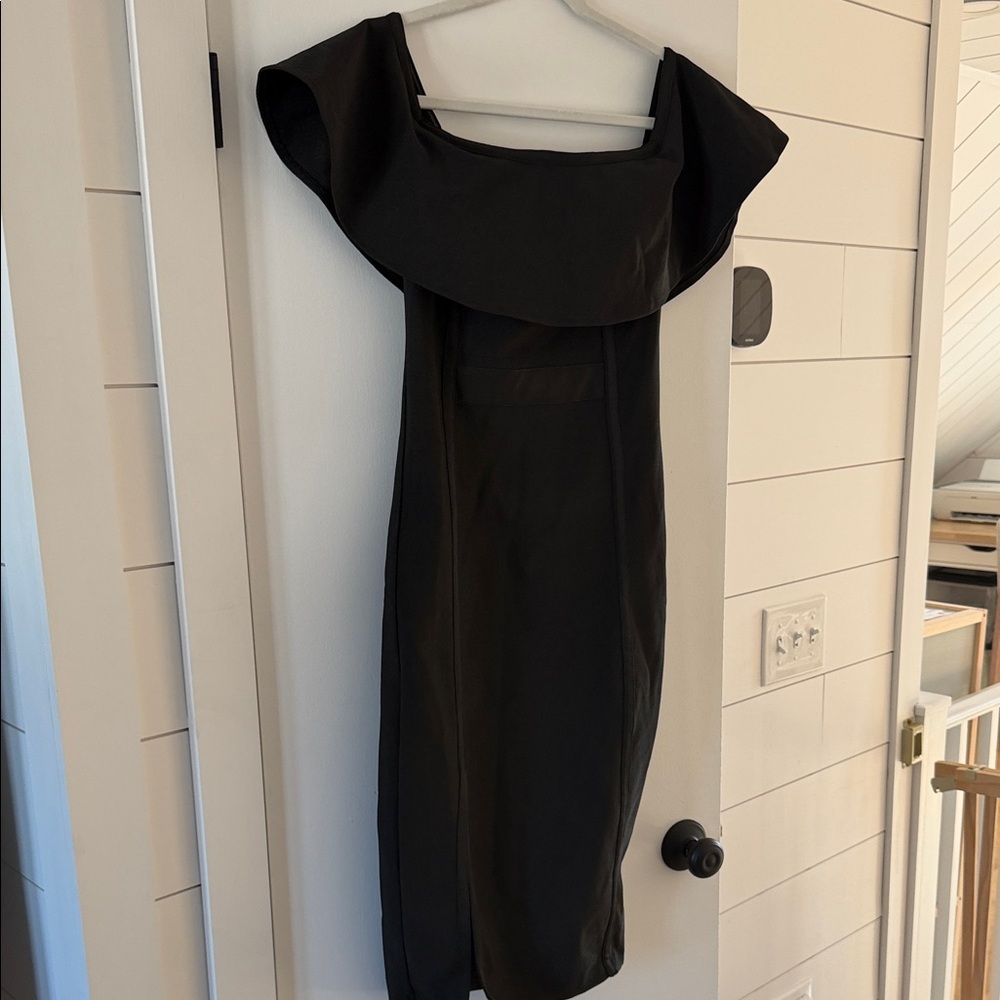 Elegant Black Off-Shoulder bodycon midi Dress